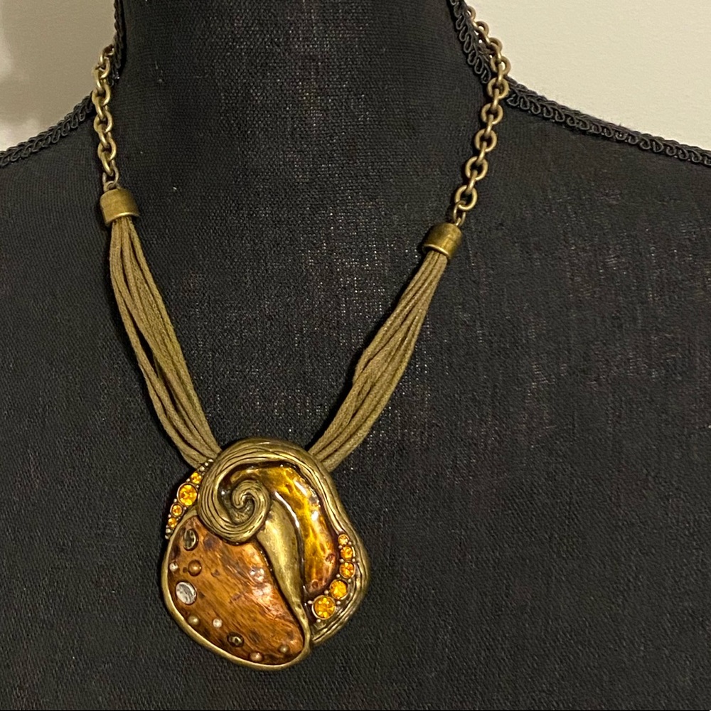Vintage necklace & earrings set
